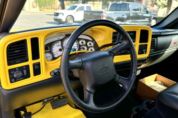 2002 Chevrolet Silverado 2nd Gen - Image 5 of 9