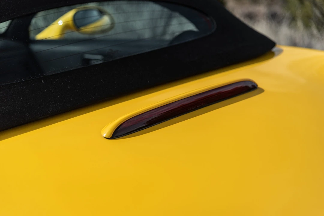 2002 Plymouth Prowler - Image 27 of 31