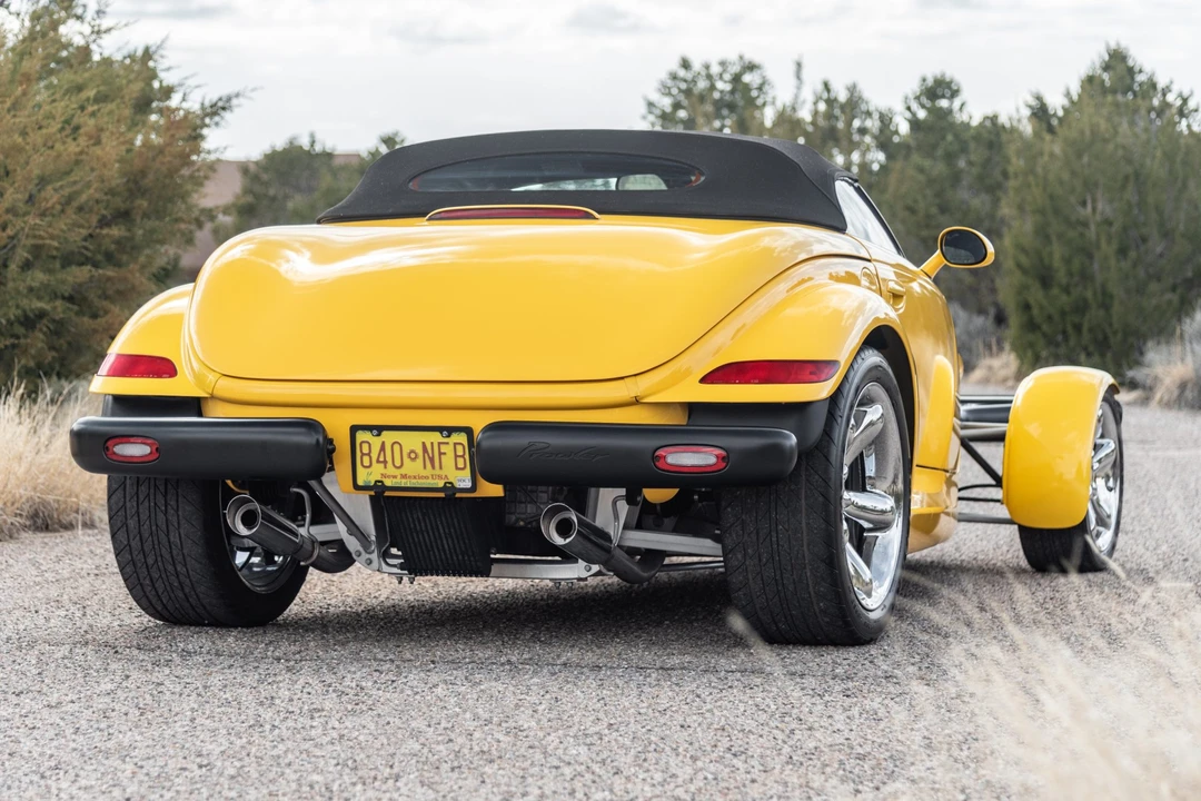 2002 Plymouth Prowler - Image 12 of 31
