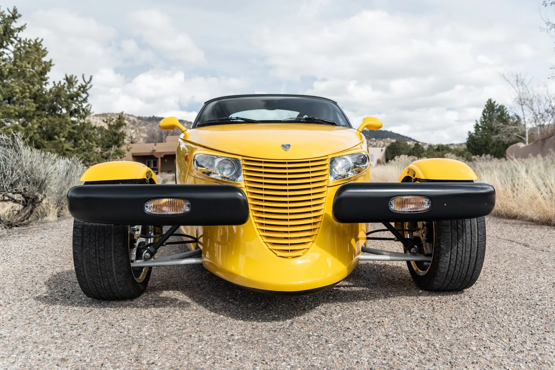 2002 Plymouth Prowler - Image 10 of 31