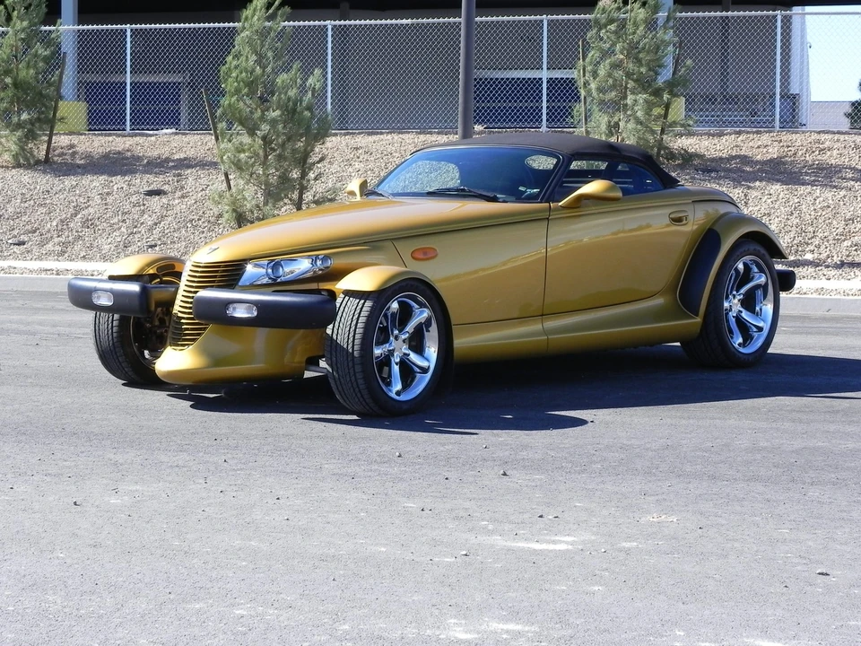 2002 Plymouth Prowler - Image 8 of 31