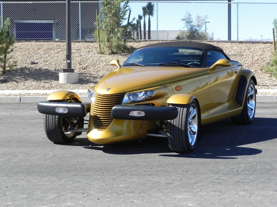 2002 Plymouth Prowler - Image 3 of 31