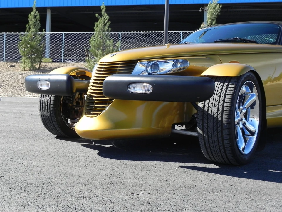 2002 Plymouth Prowler - Image 26 of 31