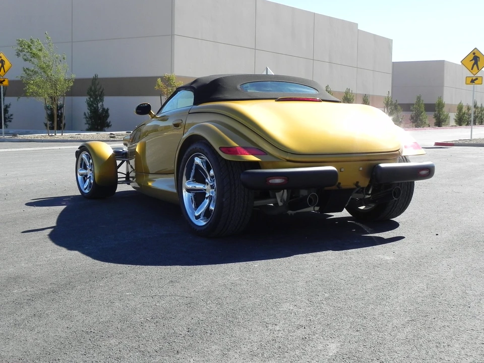 2002 Plymouth Prowler - Image 12 of 31