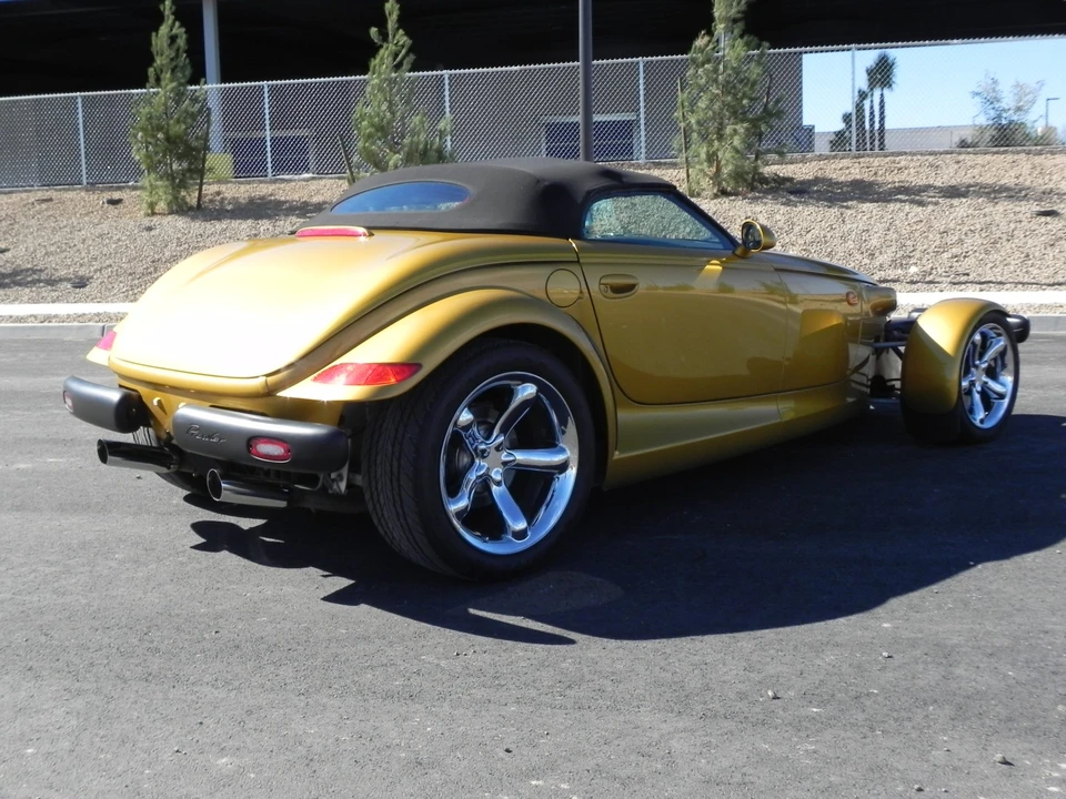 2002 Plymouth Prowler - Image 18 of 31