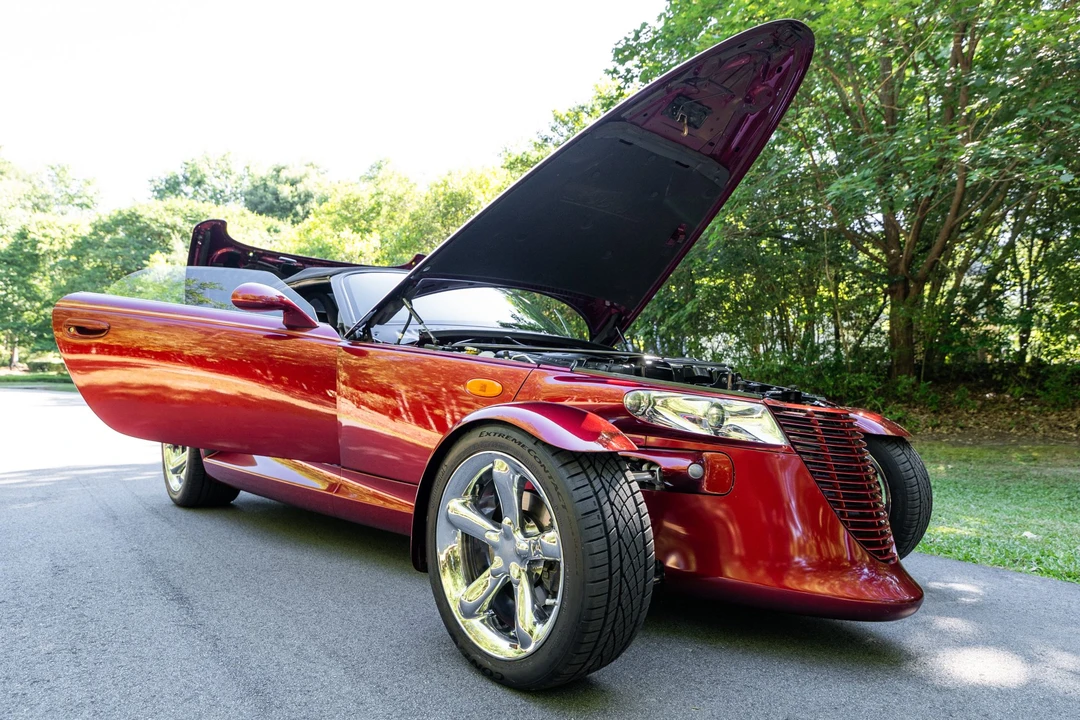 2002 Plymouth Prowler - Image 23 of 31