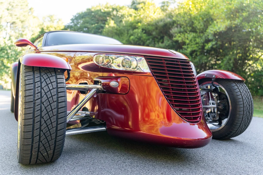 2002 Plymouth Prowler - Image 18 of 31