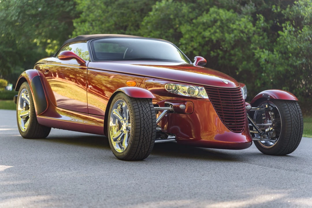 2002 Plymouth Prowler - Image 11 of 31