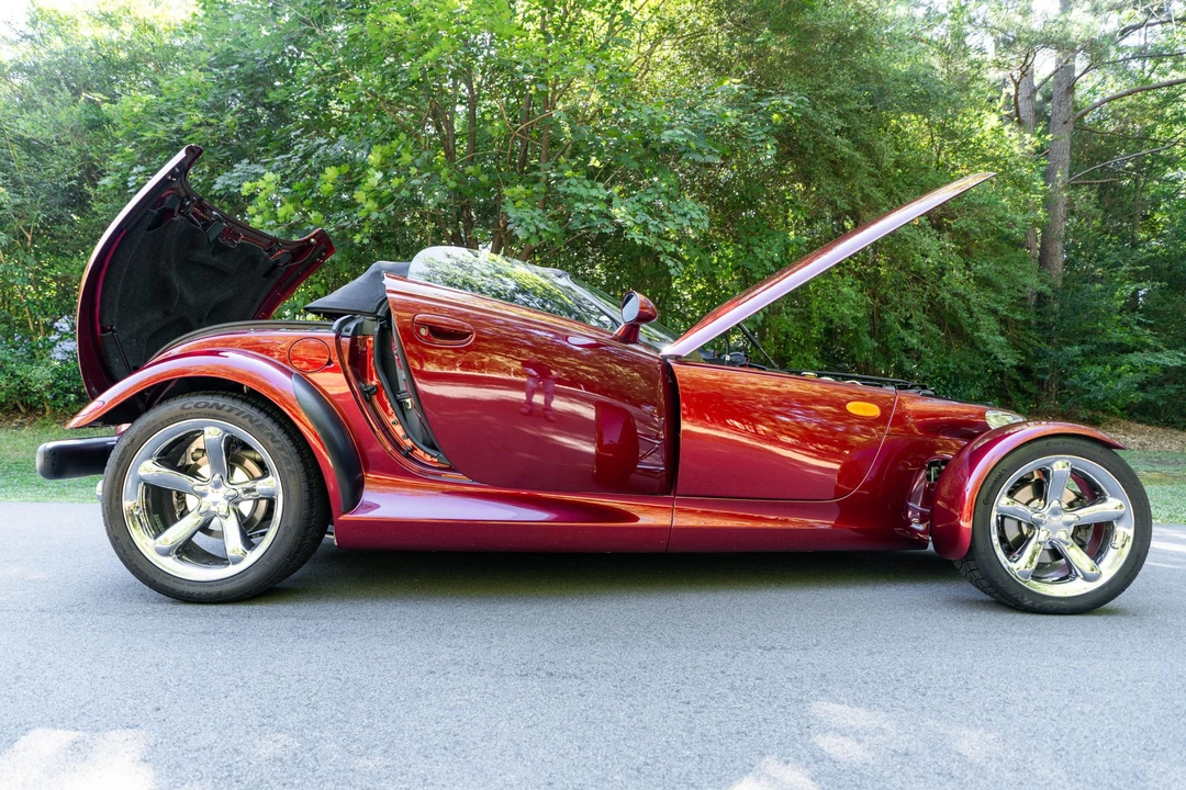 2002 Plymouth Prowler - Image 26 of 31