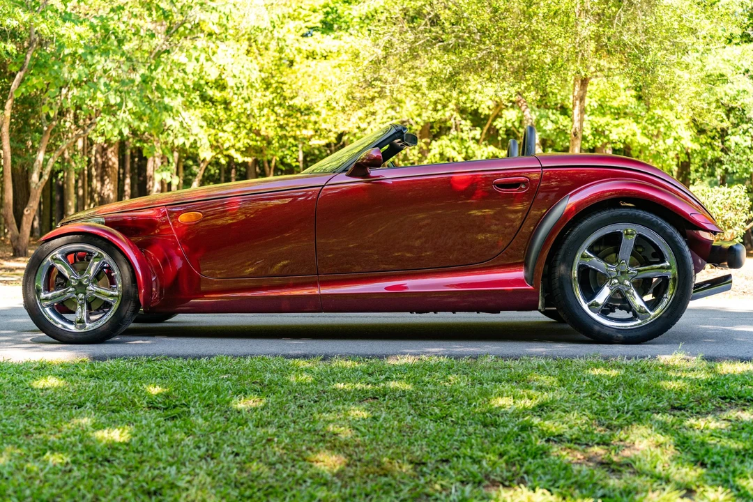 2002 Plymouth Prowler - Image 8 of 31