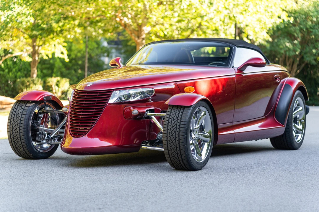 2002 Plymouth Prowler - Image 9 of 31