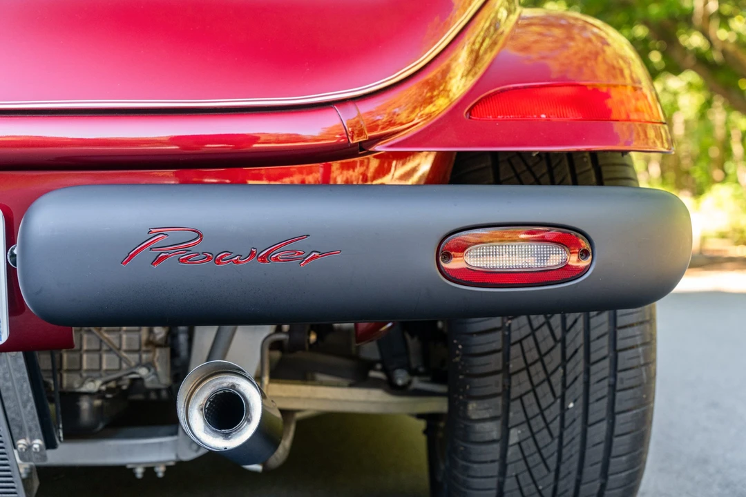 2002 Plymouth Prowler - Image 30 of 31