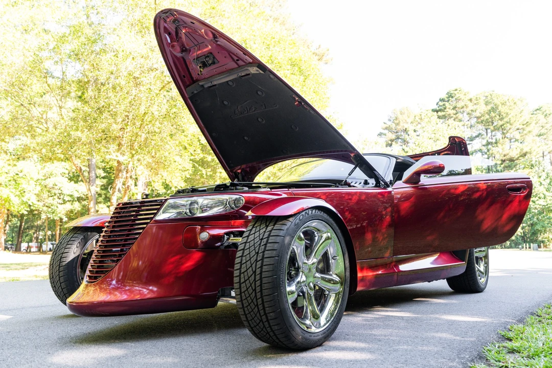 2002 Plymouth Prowler - Image 24 of 31