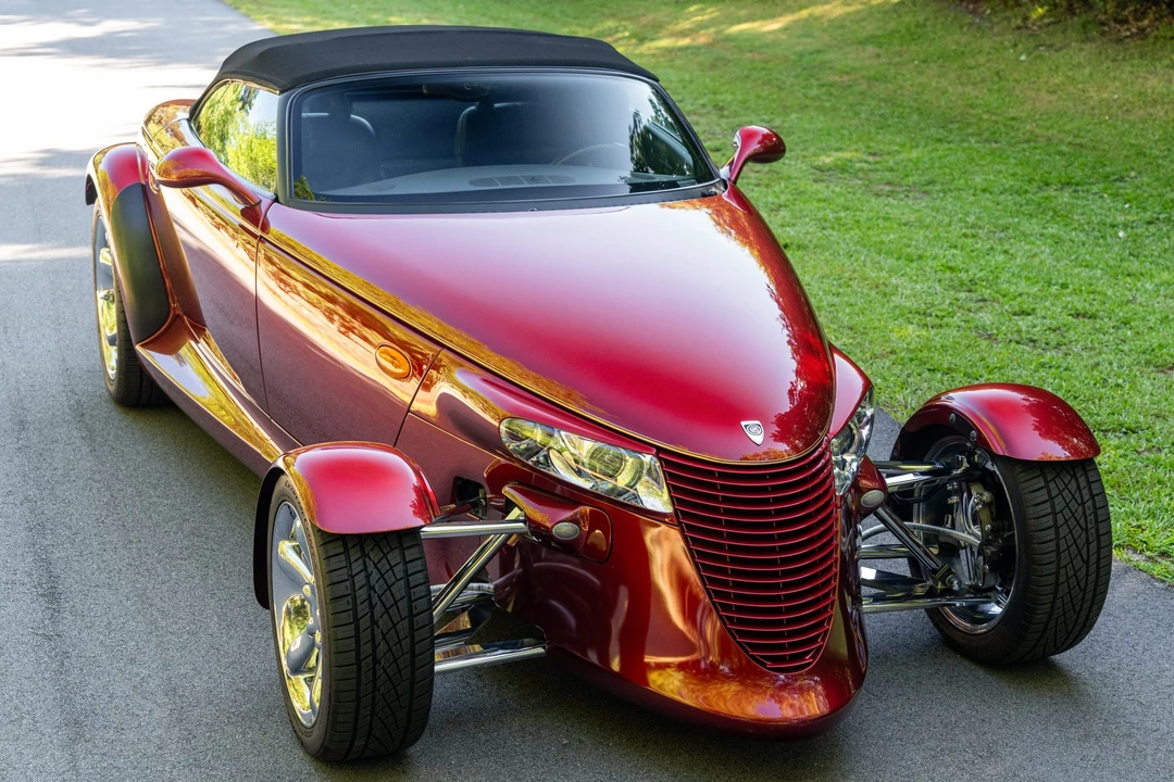 2002 Plymouth Prowler - Image 19 of 31