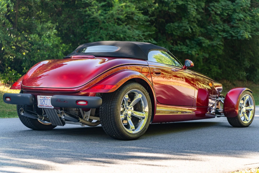 2002 Plymouth Prowler - Image 13 of 31
