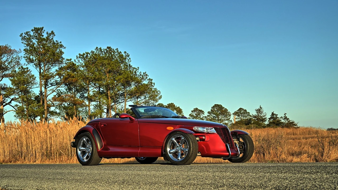 2002 Plymouth Prowler - Image 12 of 31