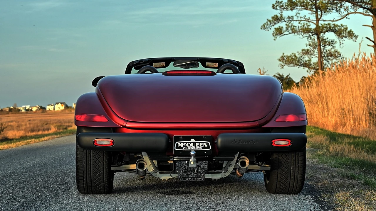 2002 Plymouth Prowler - Image 23 of 31
