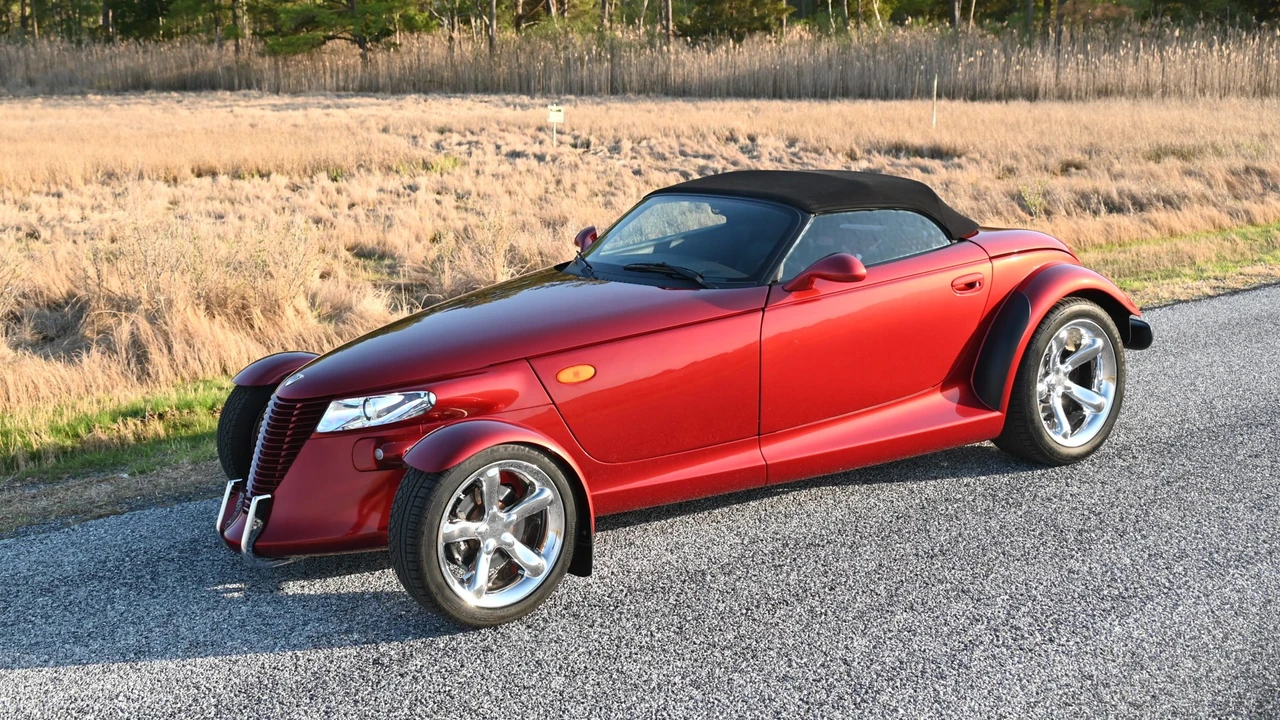 2002 Plymouth Prowler - Image 31 of 31