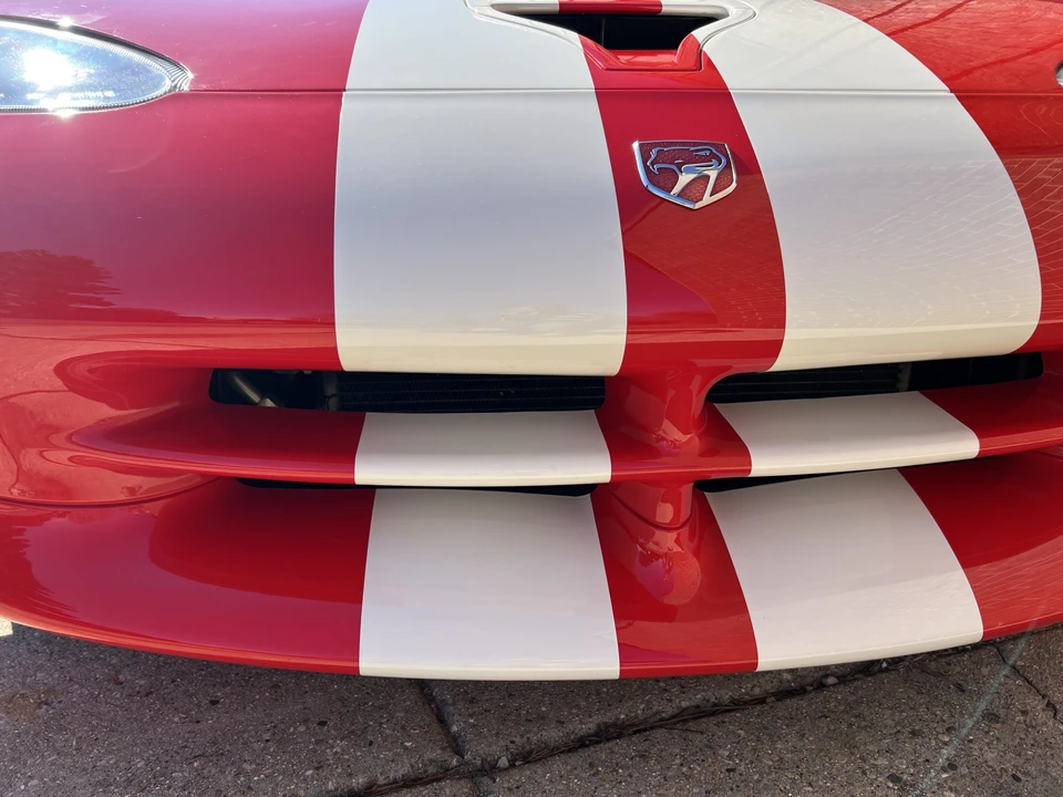 2002 Dodge Viper GTS 2nd Gen - Image 21 of 31