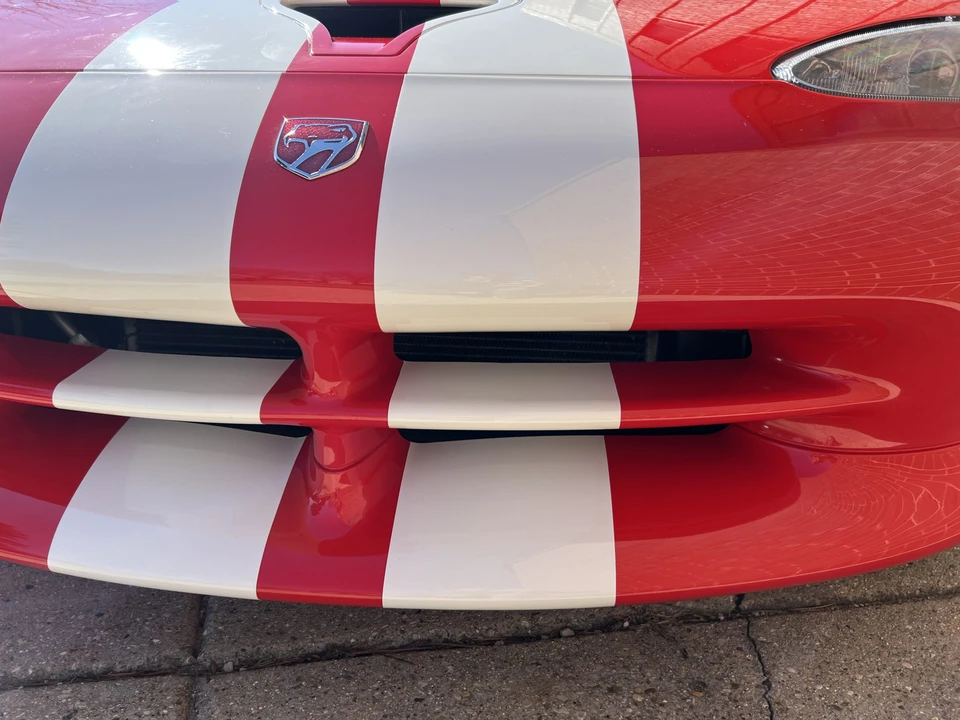 2002 Dodge Viper GTS 2nd Gen - Image 22 of 31