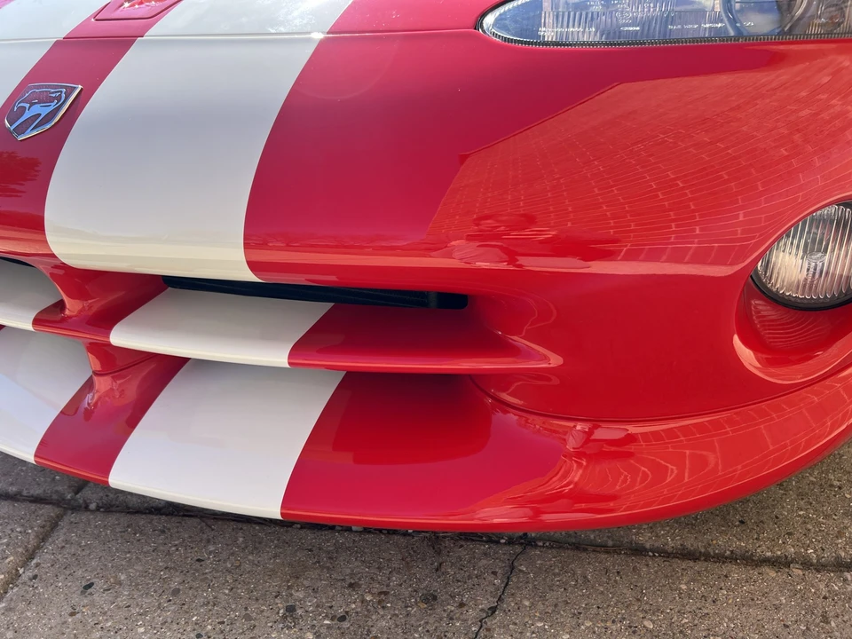 2002 Dodge Viper GTS 2nd Gen - Image 23 of 31
