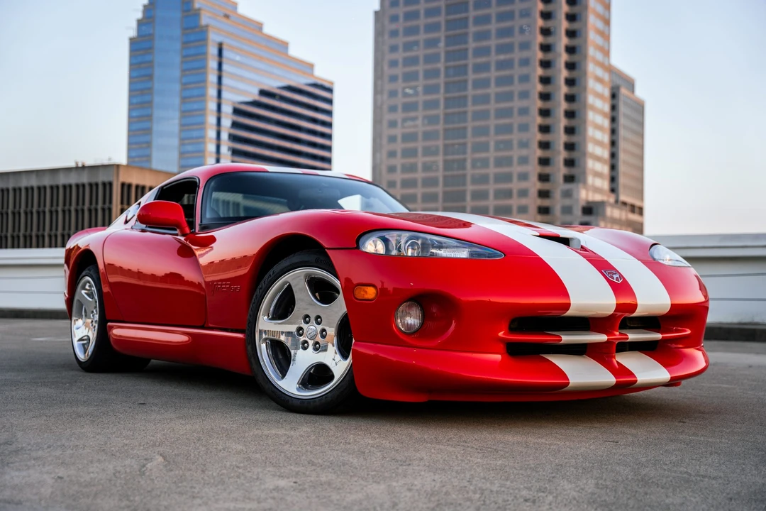 2002 Dodge Viper GTS 2nd Gen - Image 4 of 31