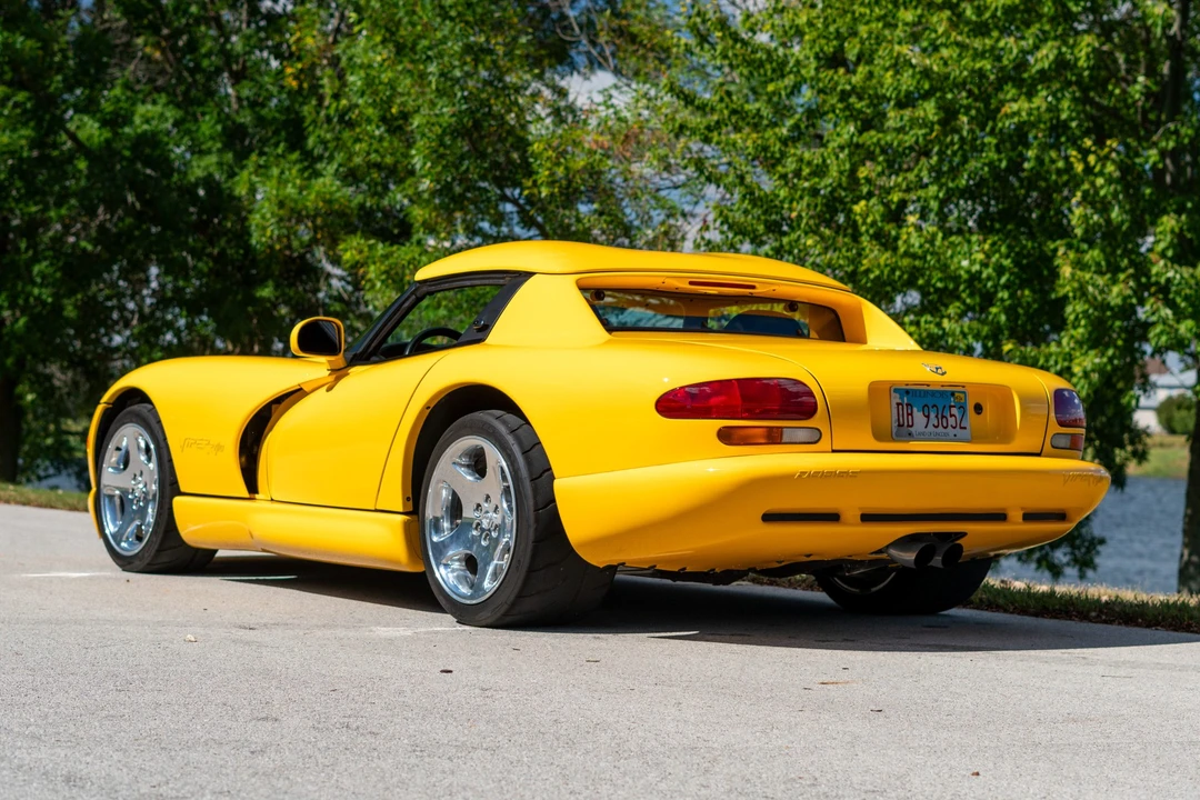 2002 Dodge Viper 2nd Gen - Image 11 of 31