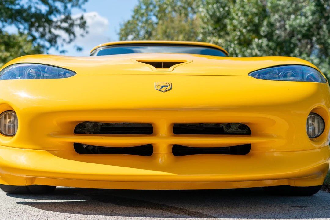 2002 Dodge Viper 2nd Gen - Image 15 of 31