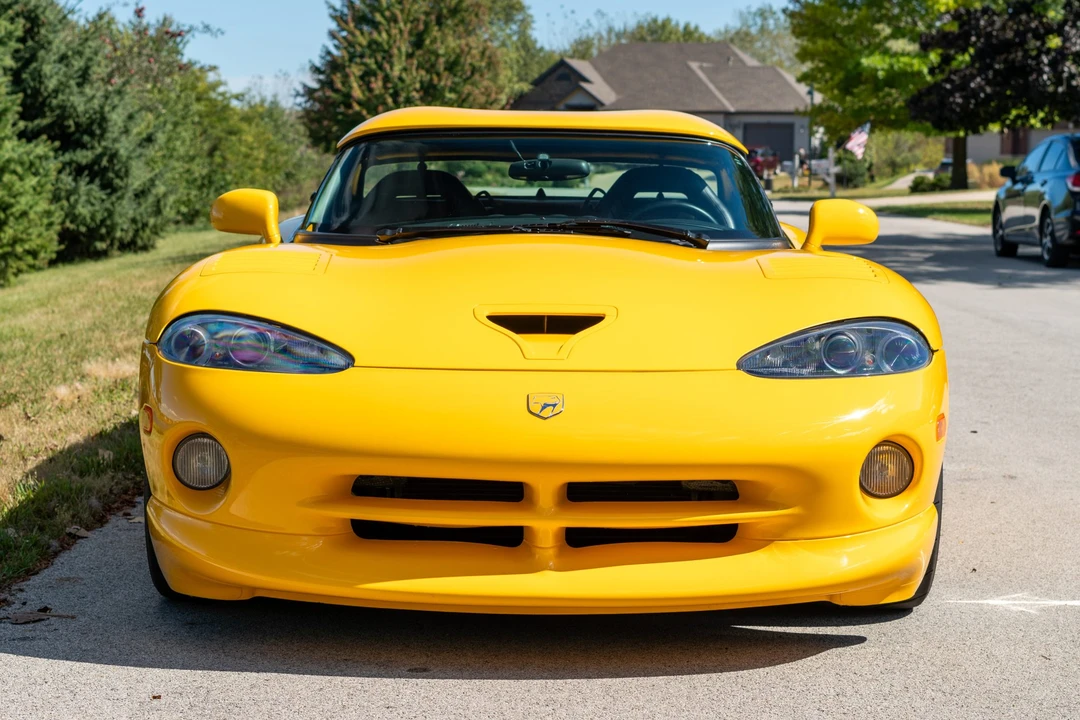 2002 Dodge Viper 2nd Gen - Image 5 of 31