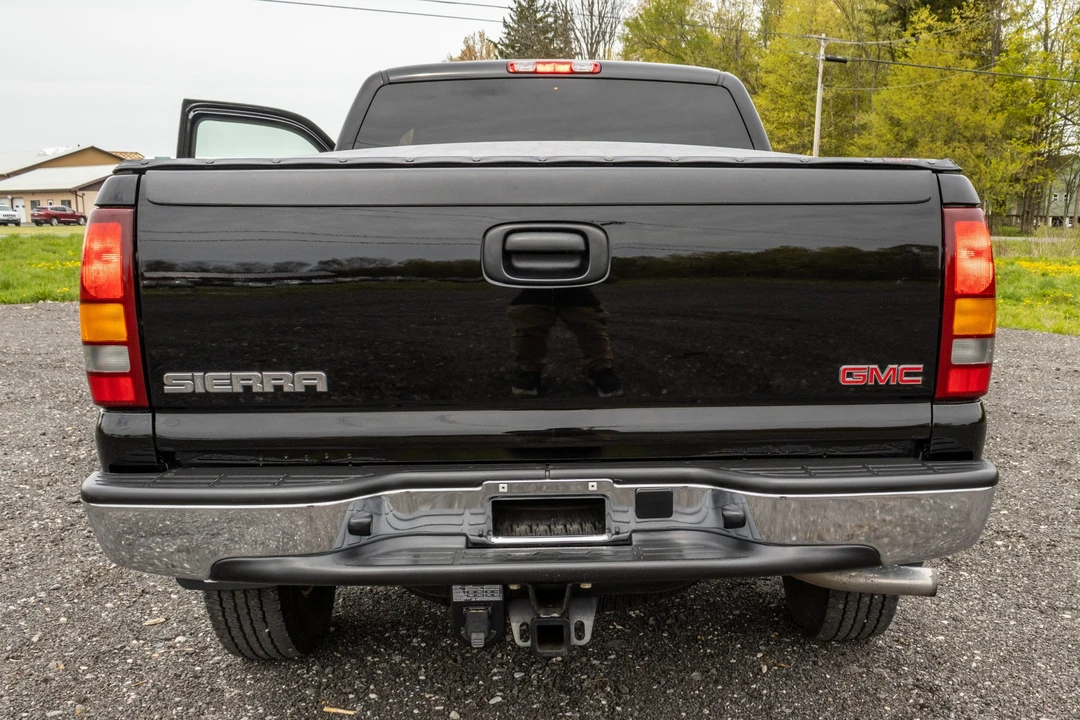 2002 GMC Sierra 2nd Gen - Image 14 of 31