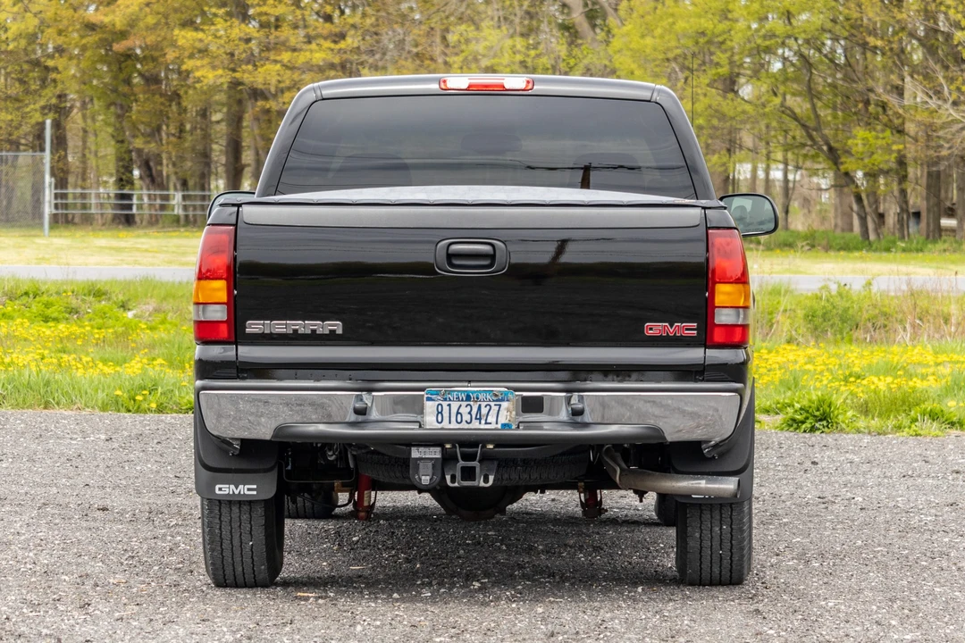 2002 GMC Sierra 2nd Gen - Image 7 of 31