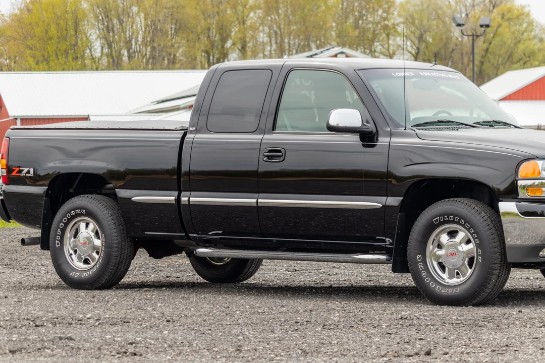 2002 GMC Sierra 2nd Gen - Image 17 of 31