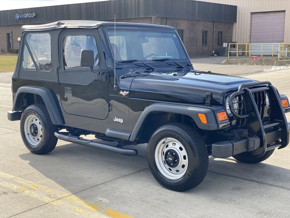 2002 Jeep TJ Wrangler - Image 15 of 31