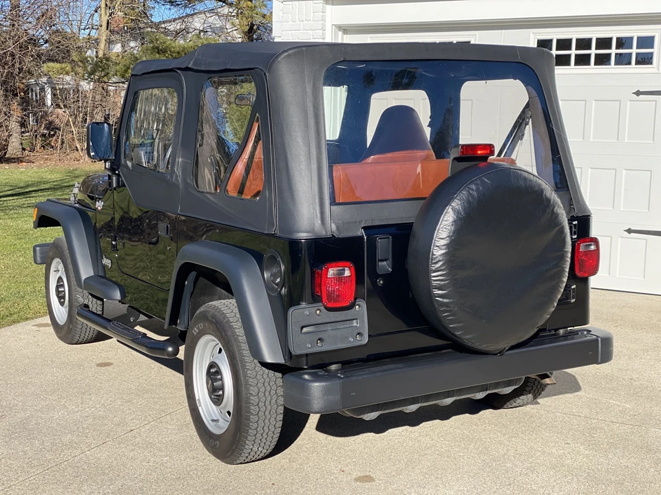 2002 Jeep TJ Wrangler - Image 9 of 31