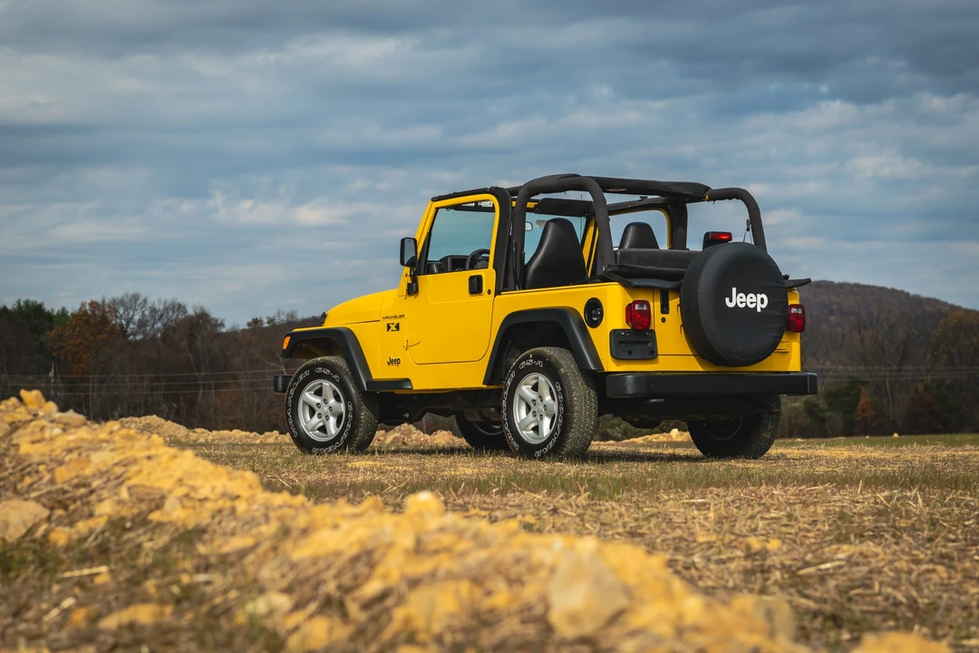 2002 Jeep TJ Wrangler - Image 15 of 31