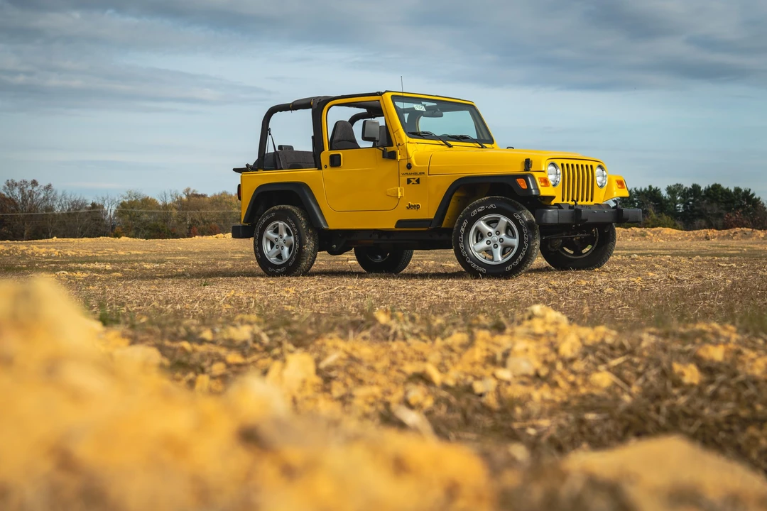2002 Jeep TJ Wrangler - Image 2 of 31