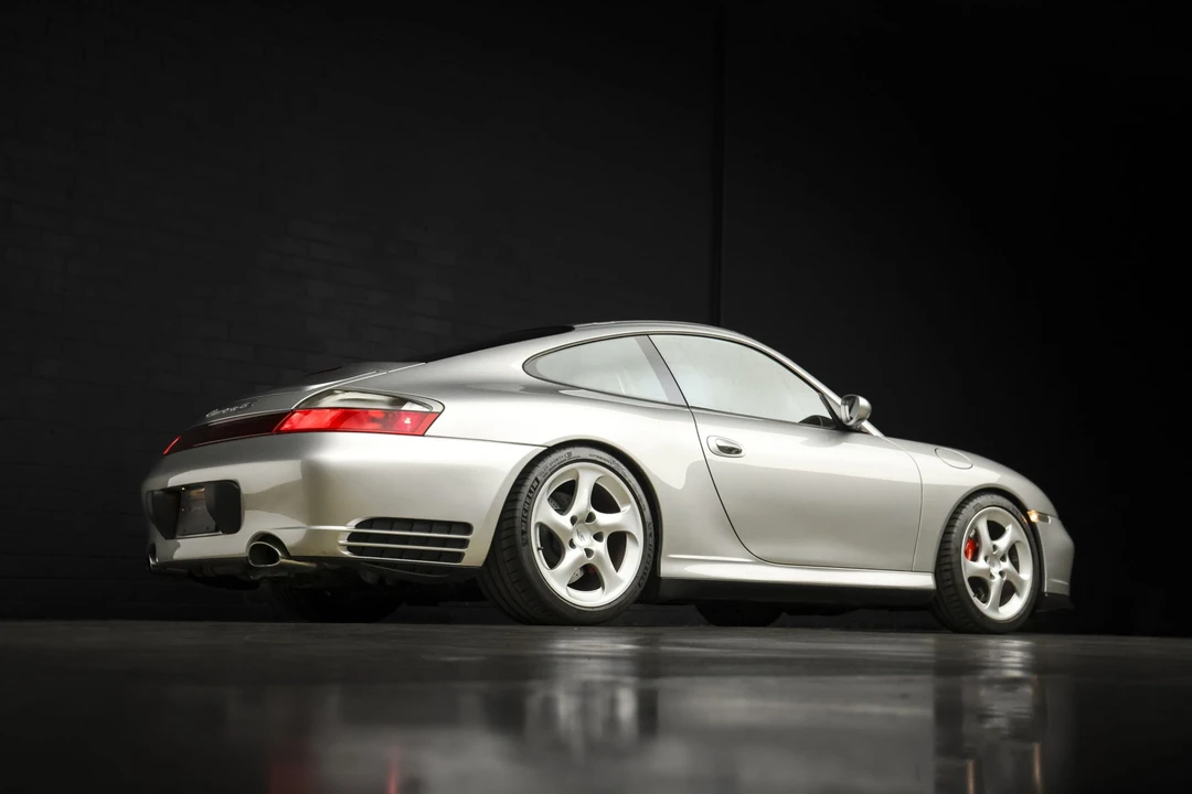 2002 Porsche 996 Carrera 4S - Image 17 of 31