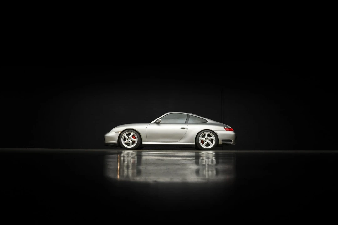 2002 Porsche 996 Carrera 4S - Image 25 of 31