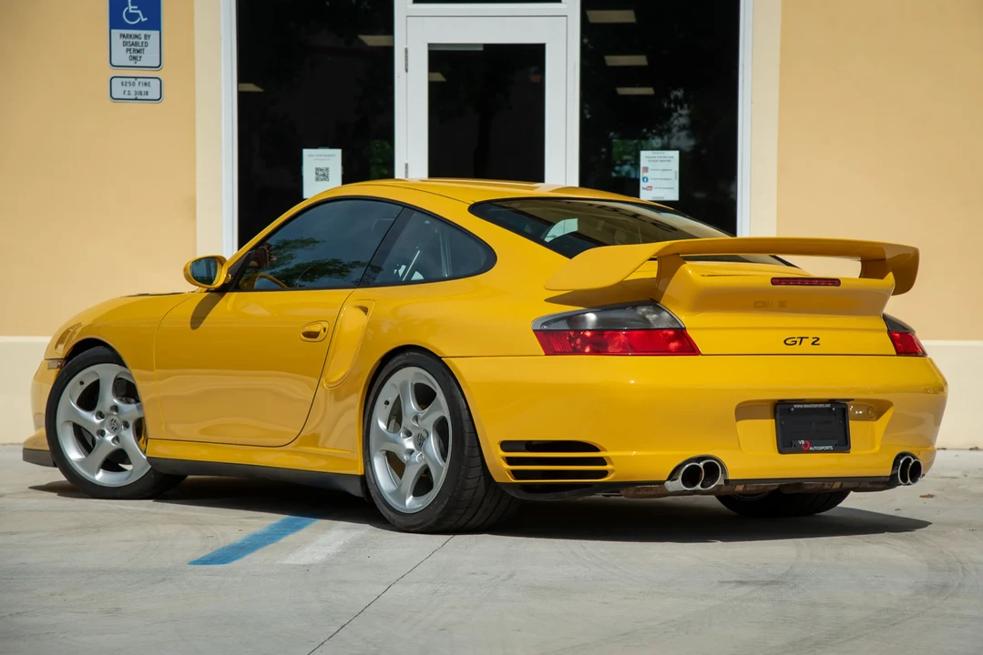 2002 Porsche 996 GT2 - Image 5 of 6
