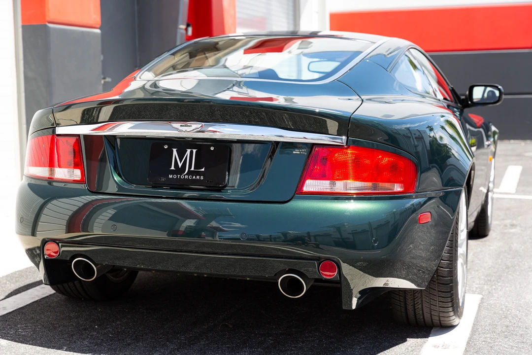 2003 Aston Martin Vanquish 1st Gen - Image 28 of 31