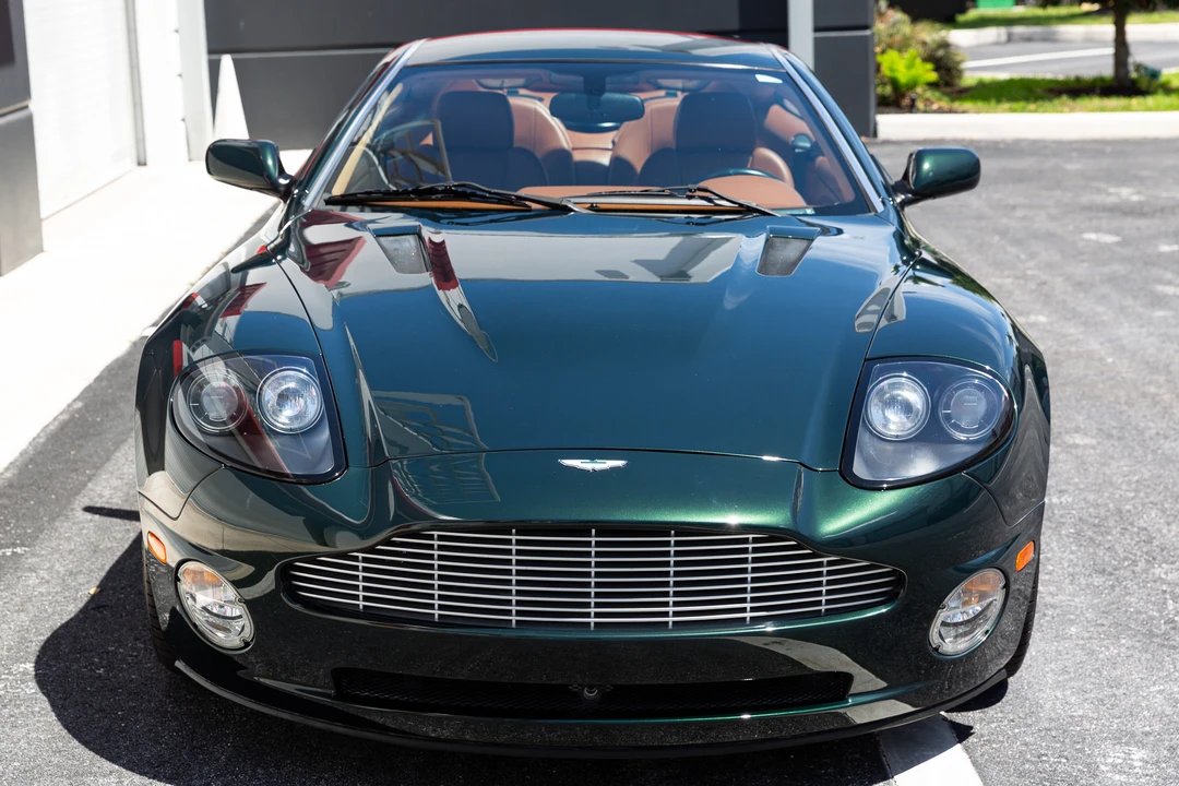 2003 Aston Martin Vanquish 1st Gen - Image 2 of 31
