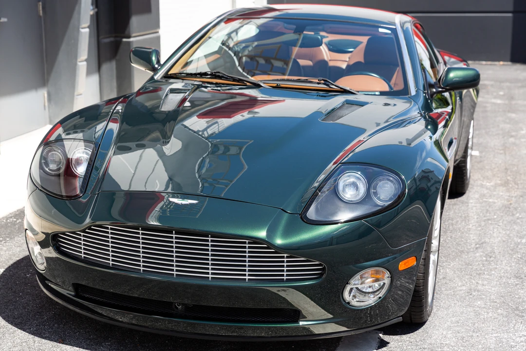 2003 Aston Martin Vanquish 1st Gen - Image 4 of 31