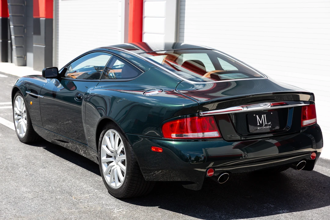 2003 Aston Martin Vanquish 1st Gen - Image 20 of 31