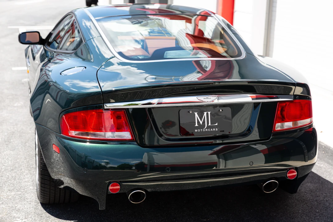 2003 Aston Martin Vanquish 1st Gen - Image 24 of 31