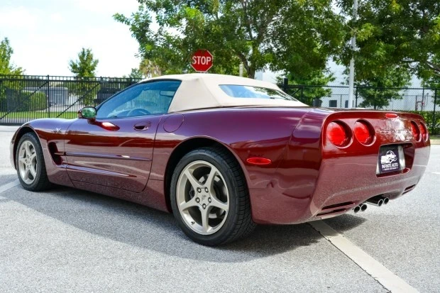 2003 Chevrolet Corvette C5 - Image 2 of 7