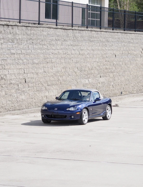 2003 Mazda NB MX-5 Miata - Image 4 of 31