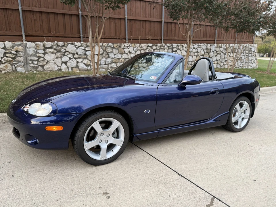 2003 Mazda NB MX-5 Miata - Image 9 of 31