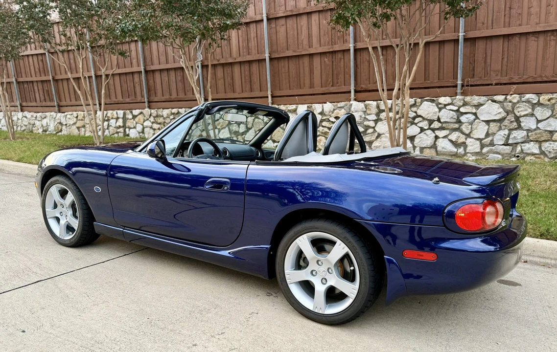 2003 Mazda NB MX-5 Miata - Image 12 of 31