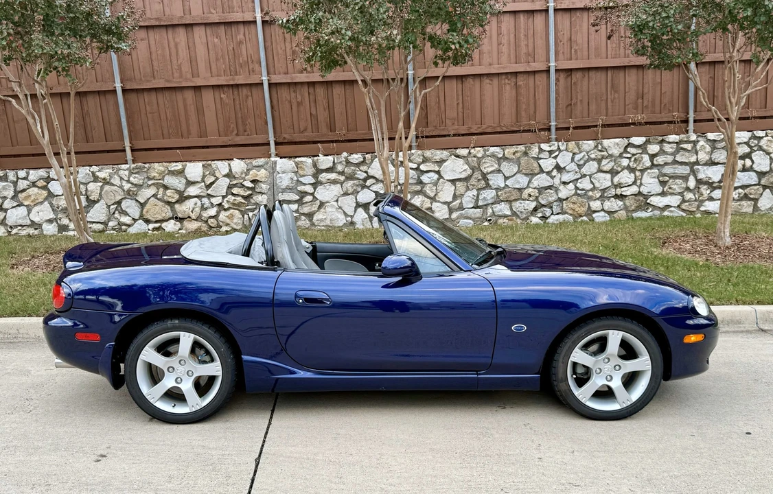 2003 Mazda NB MX-5 Miata - Image 23 of 31