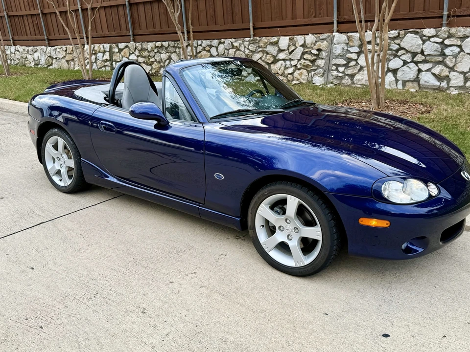 2003 Mazda NB MX-5 Miata - Image 3 of 31
